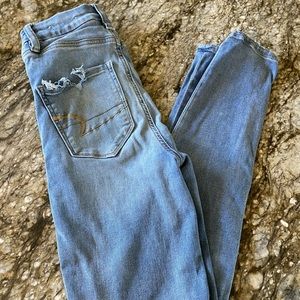 American Eagle high waisted jeans